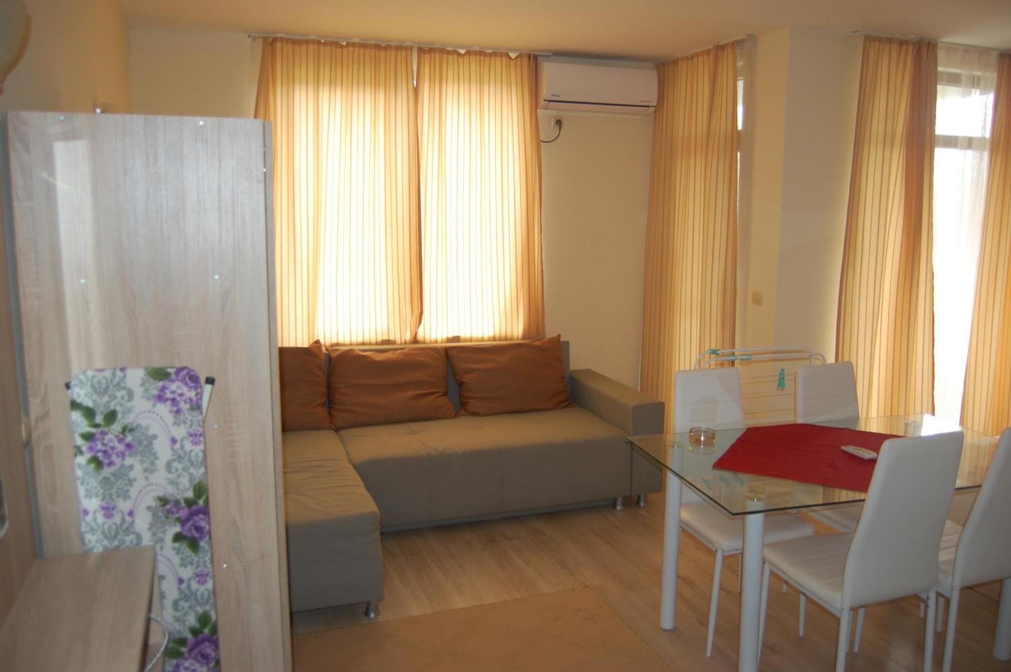 Renta Bg Apartments In Tsarevo Ngoại thất bức ảnh
