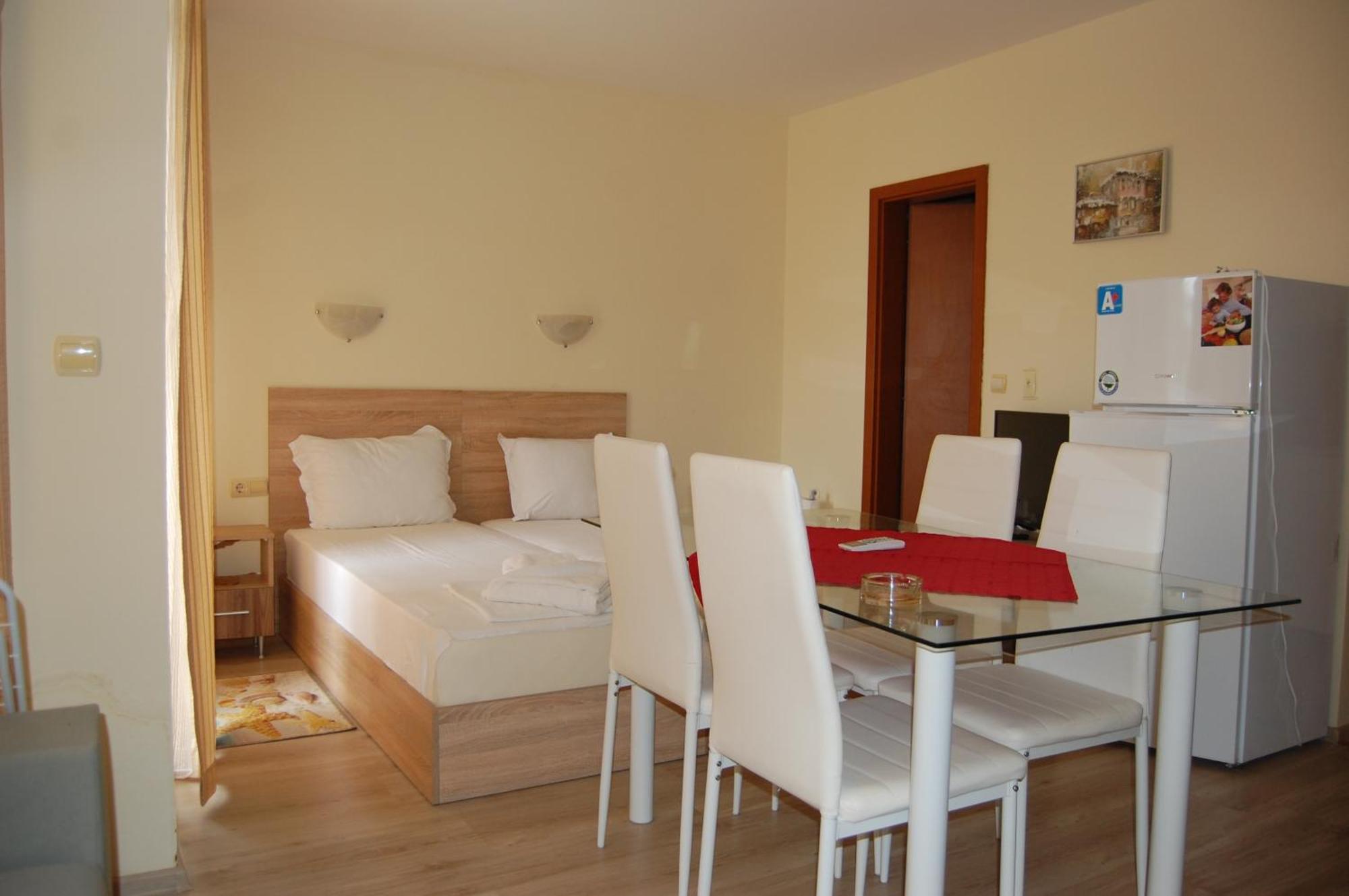 Renta Bg Apartments In Tsarevo Ngoại thất bức ảnh
