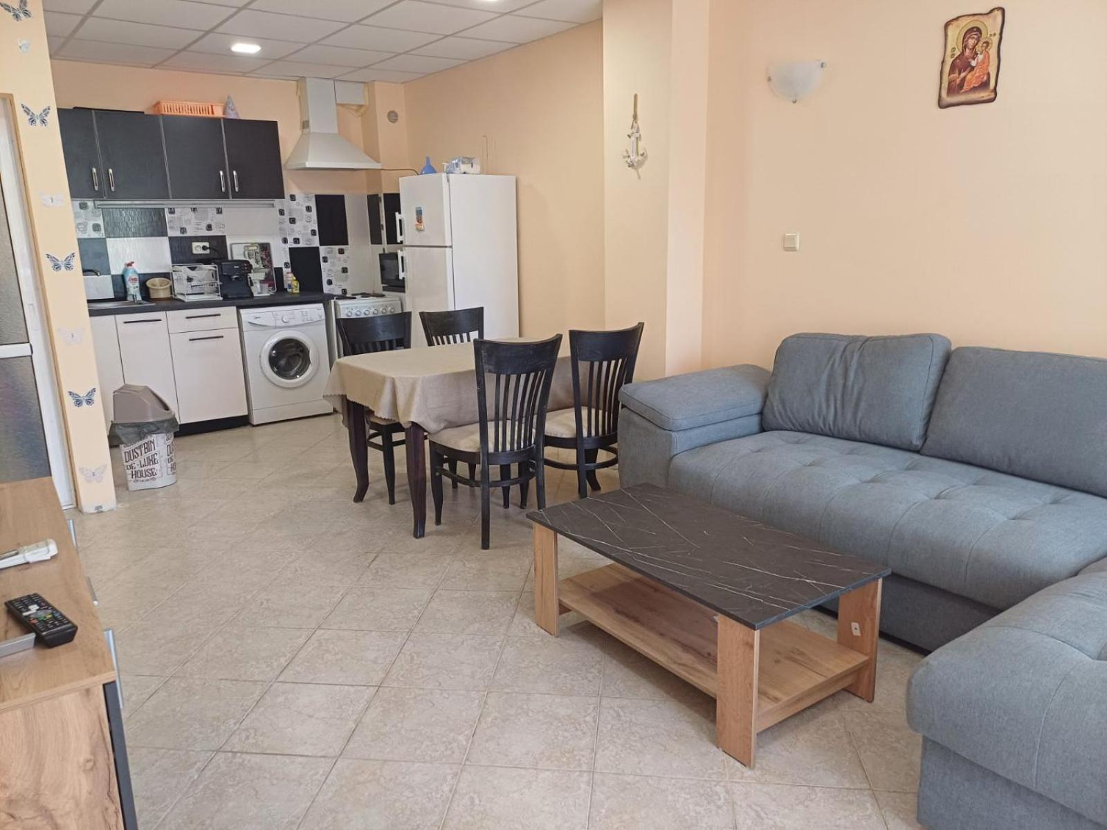Renta Bg Apartments In Tsarevo Ngoại thất bức ảnh